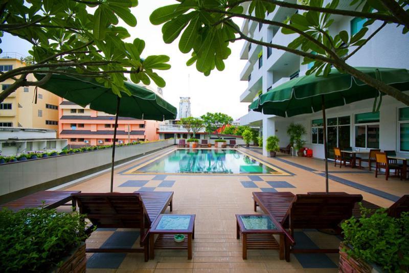 Laurel Suite Banguecoque Exterior foto